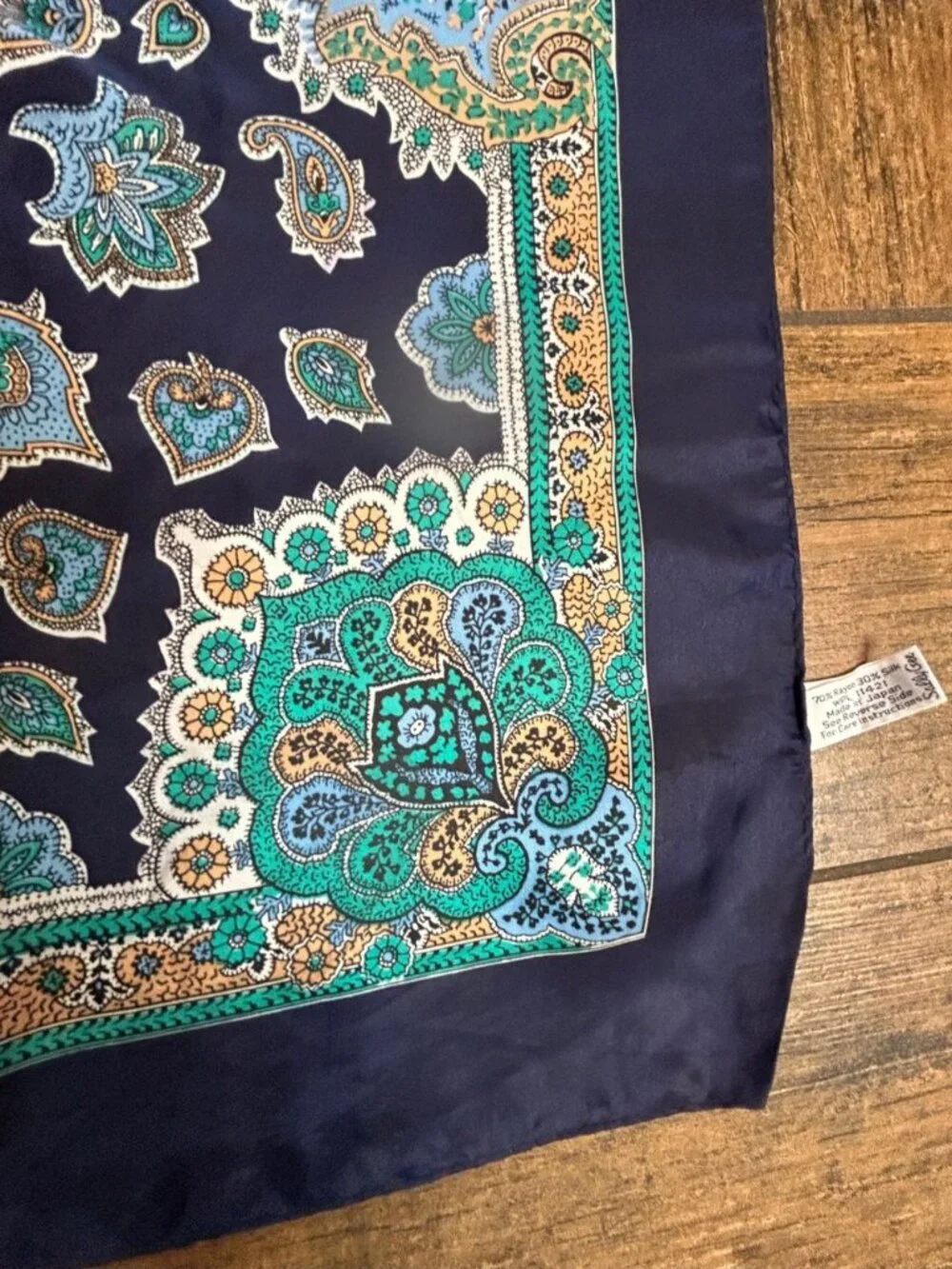Sally Gee Vintage 22